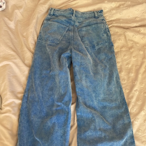 Urban Outfitters high and wide blue corduroy jeans - Picture 2 of 4
